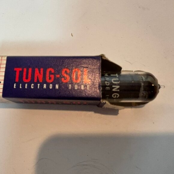 Lot of 8 Vintage Electronic Tubes untested - Picture 4 of 11